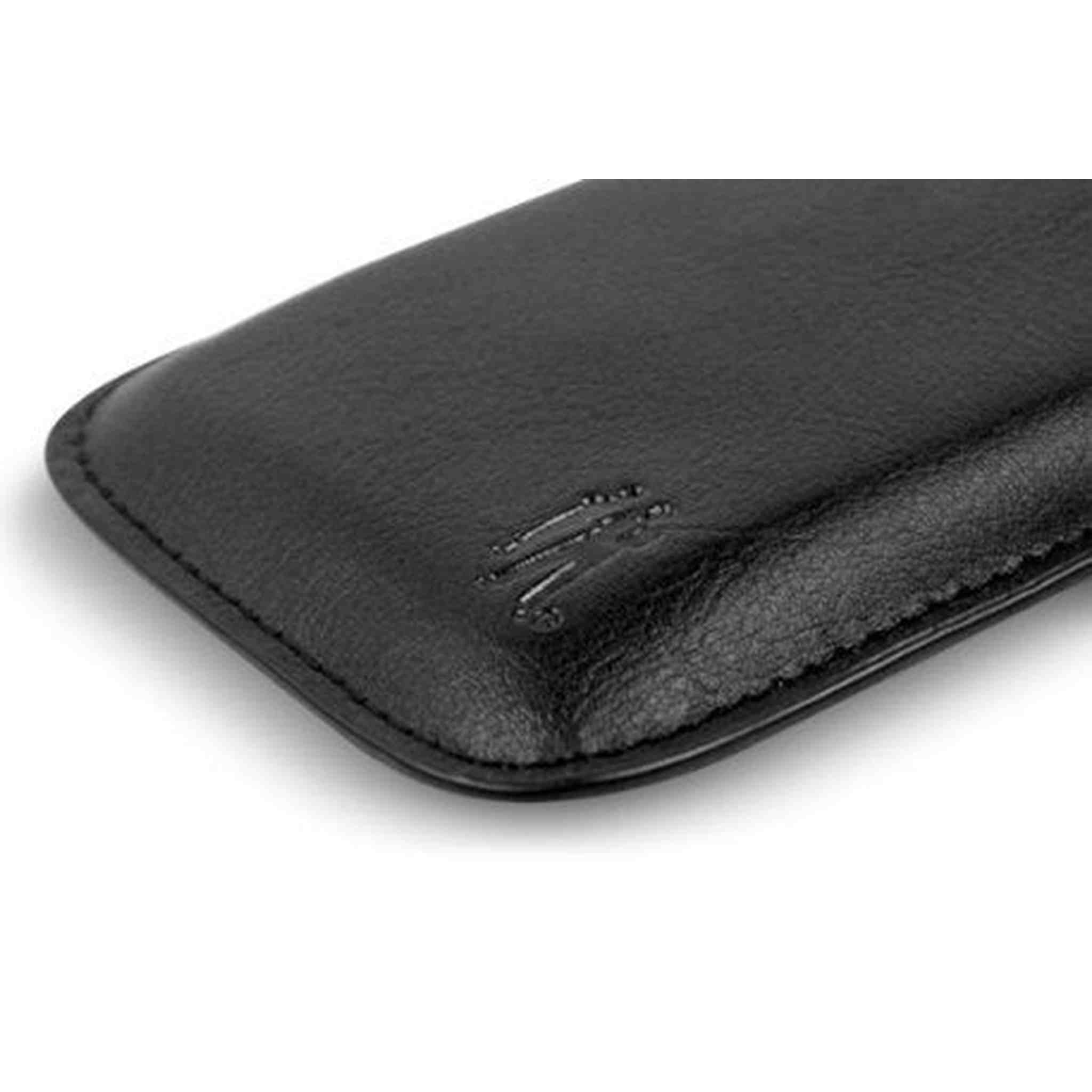 BodyGuardz BZ-KAI5-0912 Premium Leather Pocket Case for Apple iPhone 5 - 1 Pack - Retail Packaging - Black BodyGuardz