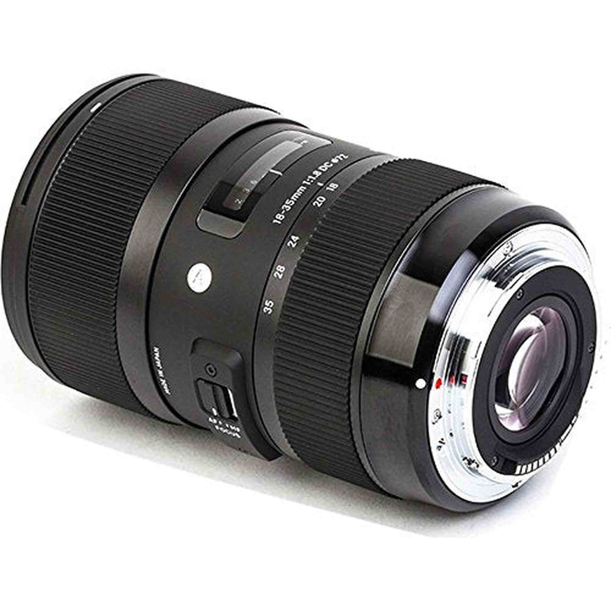 Sigma AF 18-35mm f/1.8 DC HSM Lens for Canon Includes Sandisk 64GB Extreme SD Memory UHS-I Card w/ 90/60MB/s Read/Write Bundle Sigma