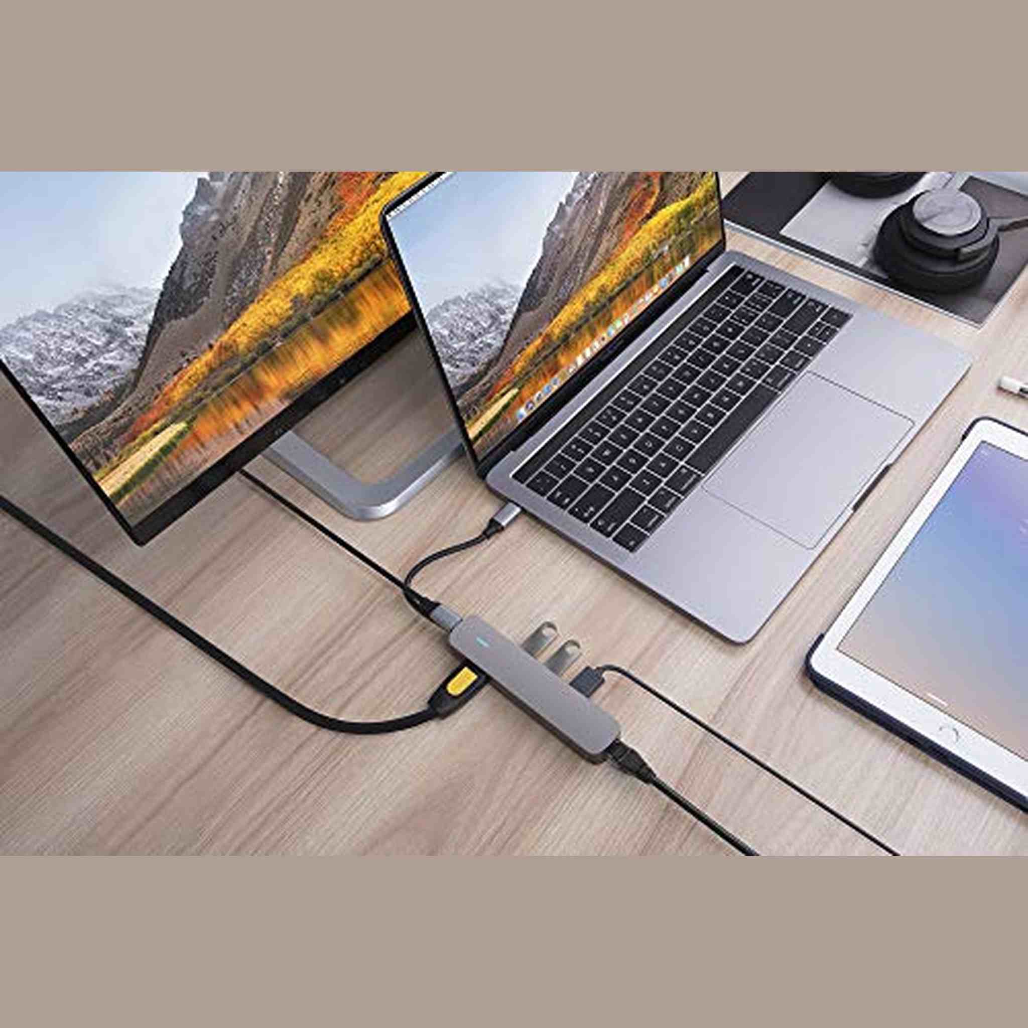 HyperDrive 6-in-1 USB-C Hub with 4K HDMI Output, Space Gray Hyper