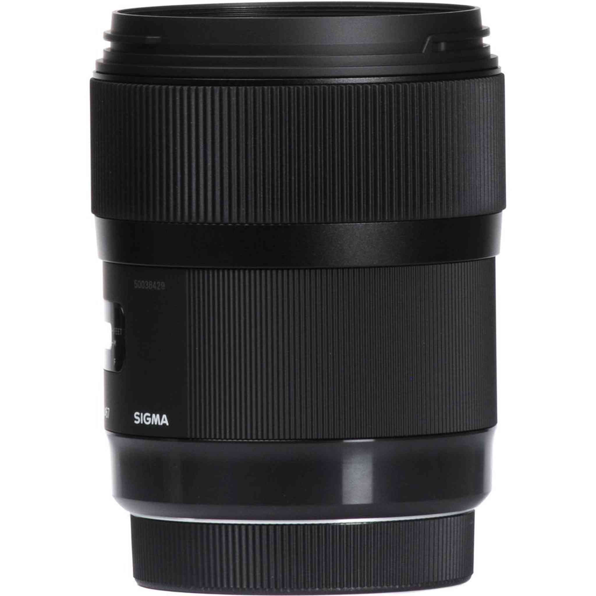 Sigma 35mm f/1.4 DG HSM Art Lens for Nikon F for Nikon F Mount + Accessories International Model with 2 Year Warranty Sigma