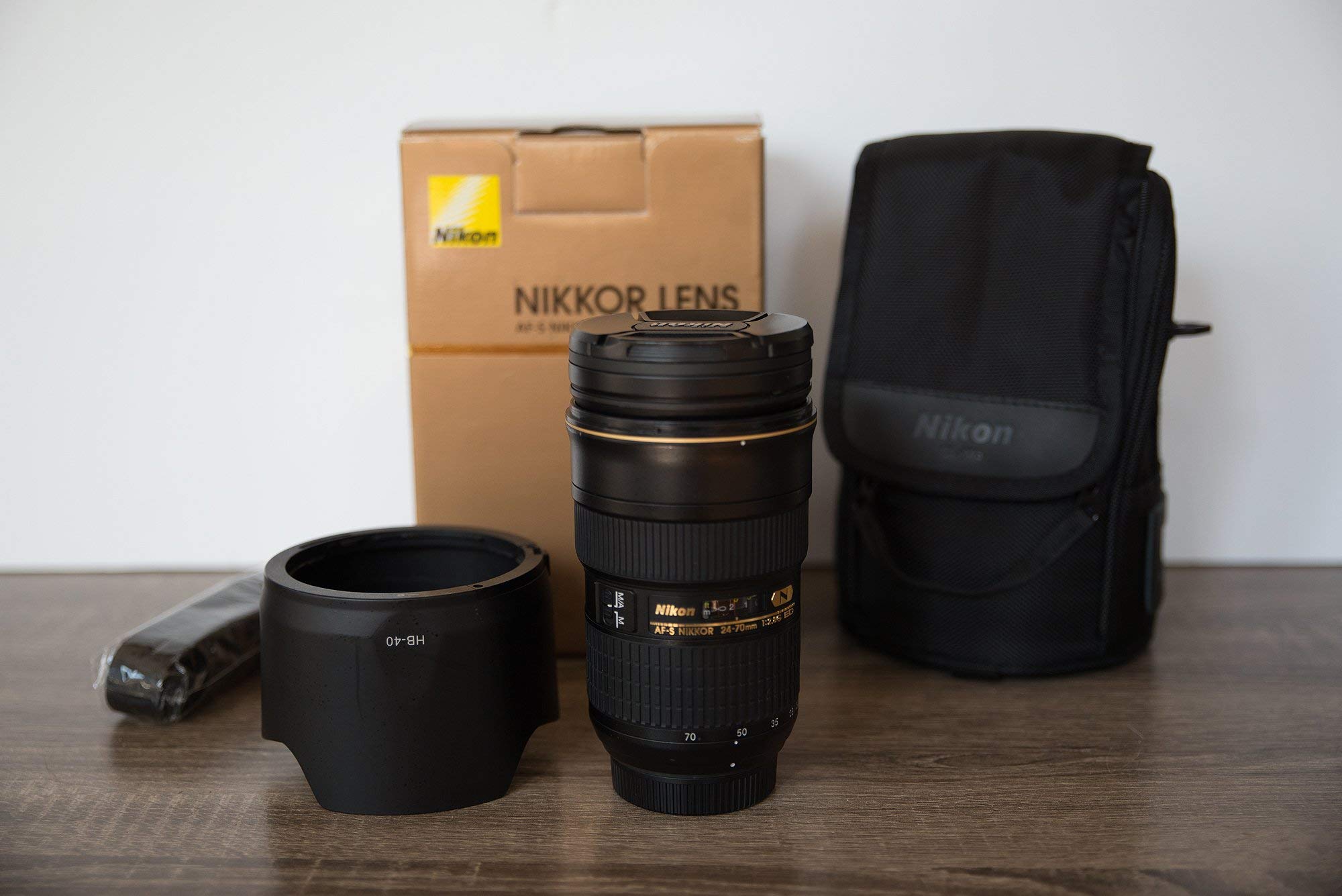 Nikon AF-S fx NIKKOR 24-70mm F/2.8G ED Zoom Lens Auto Focus DSLR Cameras International Version No Warranty - Used Nikon