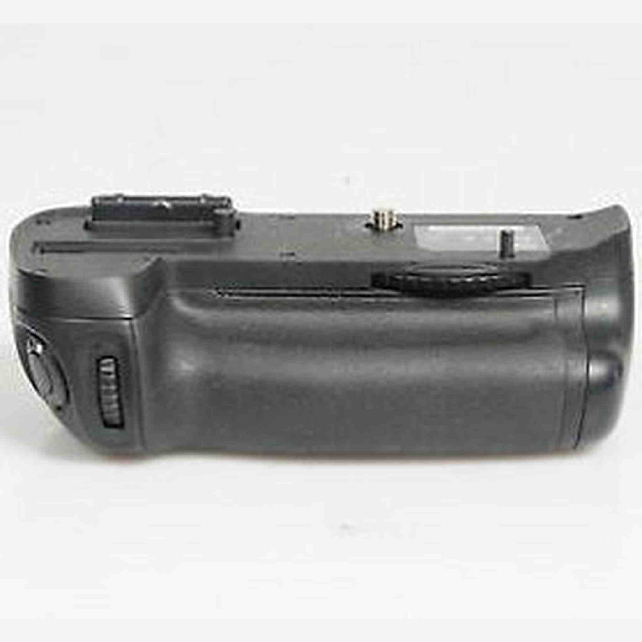 Nikon MB-D14 Multi Power Battery Pack D600 Nikon