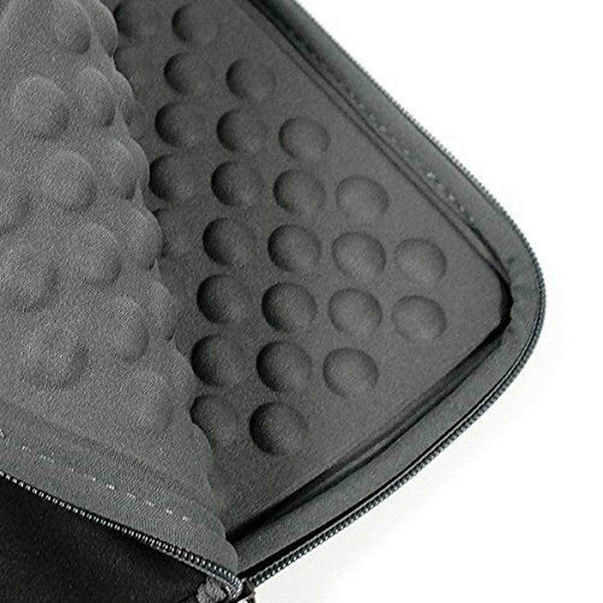 Klip Xtreme STRADA Premium iPad/Tablet Sleeve - for 10 inch tablets Klip Xtreme