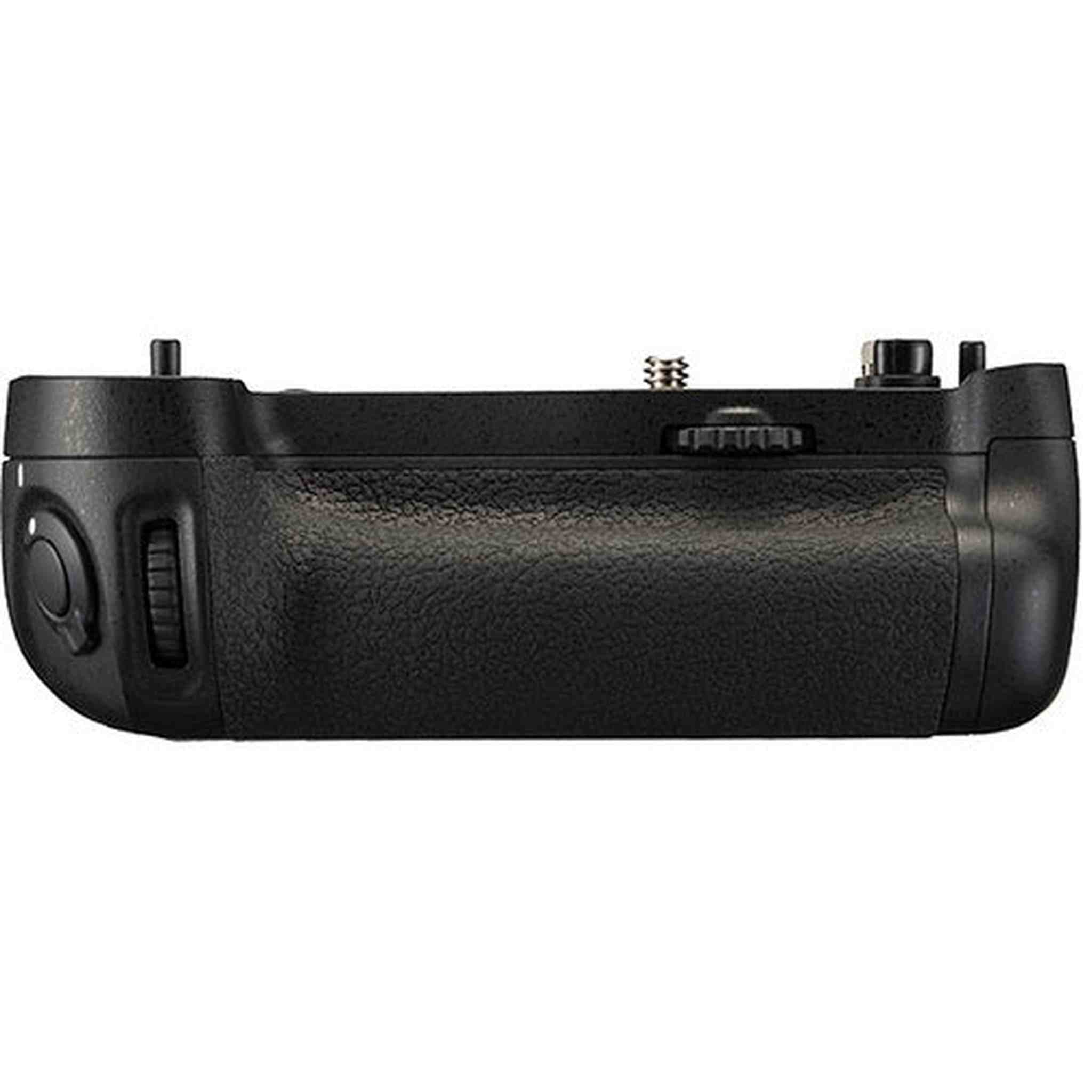 Nikon MB-D16 Multi Power Battery Pack for D750 Nikon